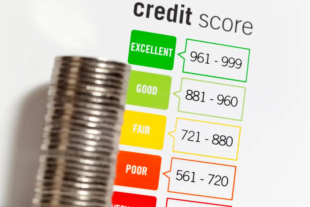 İngiltere Kredi Notu (Credit Score) Rehberi: Yeni Gelenler İçin Sıfırdan Kredi Skoru Oluşturma Yolları İngiltere Kredi Notu (Credit Score) Rehberi: Yeni Gelenler İçin Sıfırdan Kredi Skoru Oluşturma Yolları