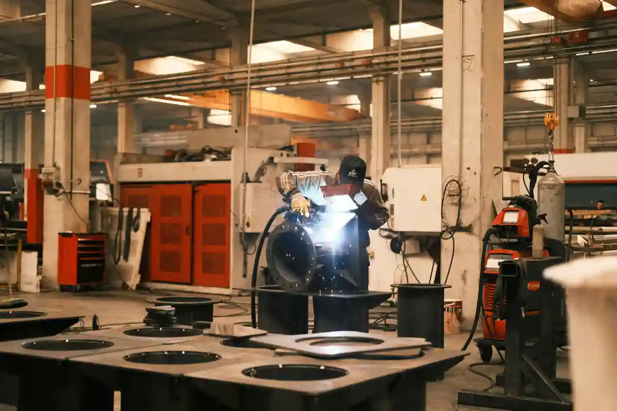 Skilled Worker Vizesi: 2025 Yılında İngiltere’de Çalışma Hayalinizi Gerçeğe Dönüştürün Skilled Worker Vizesi: 2025 Yılında İngiltere’de Çalışma Hayalinizi Gerçeğe Dönüştürün